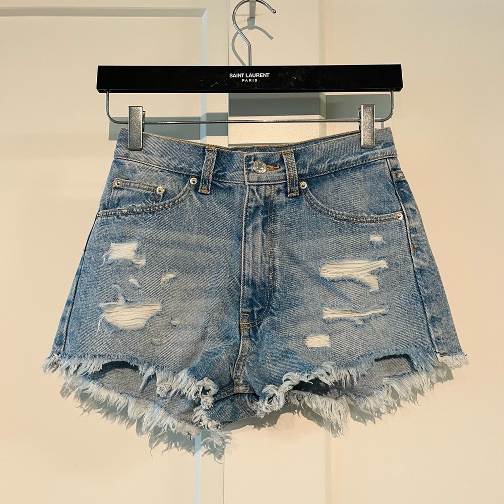 Zara 00 XS Distressed Blue Denim Shorts